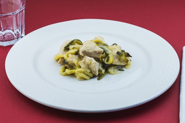 Bocconcini di pollo in agrodolce con zucchine