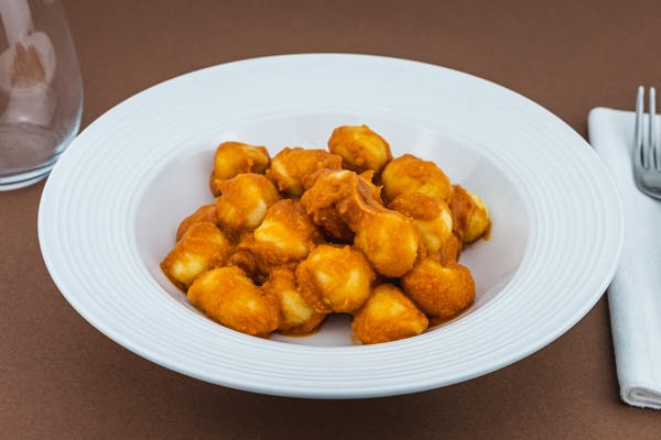 Gnocchi con sugo di ceci