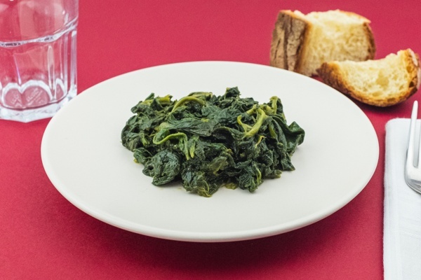 Spinaci al vapore