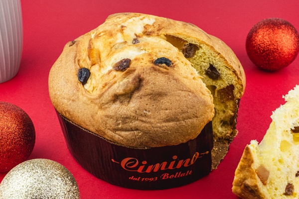 Panettone tradizionale con canditi e uvetta
