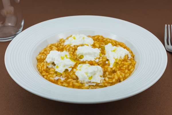 Risotto pomodoro e stracciatella